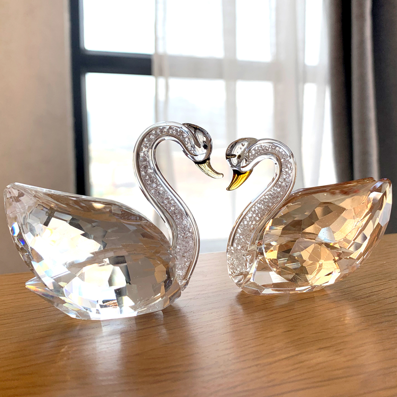 Paper Weight Crystal - 3 renk büyük kuğu kristal cam